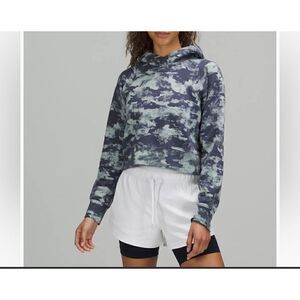 Lululemon Loungeful Cropped Hoodie sz 4